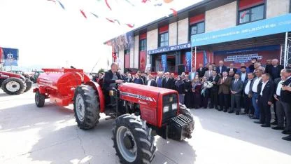 “Afetlere müdahale hızında örnek gösteriliyoruz”