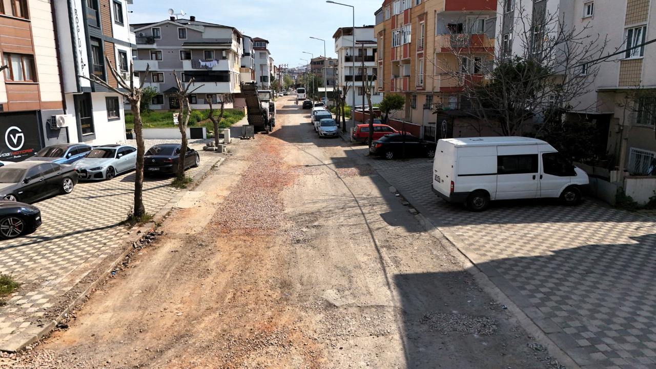 Altyapı sonrası Sırasöğütler’de yollar yenileniyor