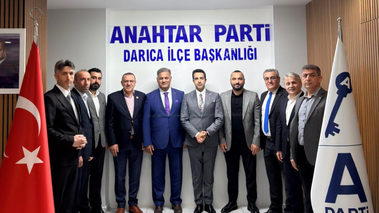 Başkan Bakar, Anahtar Parti'nin önemli isimlerini Darıca'da ağırladı