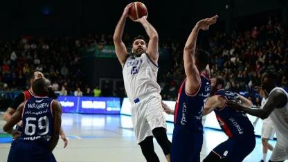 Çayırova Belediyesi, şampiyonluk yolunda bir engeli daha aştı