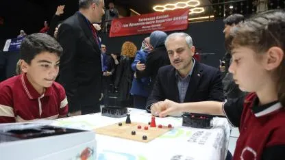 Çayırovalı öğrenciler, akıl ve zeka oyunlarında ter döküyor