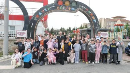 Çiftçi, Çayırovalı miniklerle, Trafik Eğitim Parkı’nda buluştu