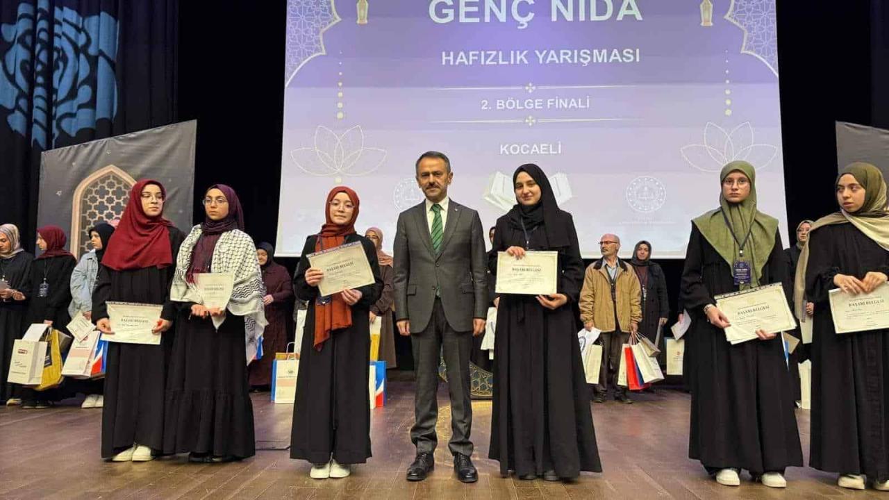 Genç Nida Hafızlık 2. Bölge Yarışması Kocaeli'de Gerçekleştirildi