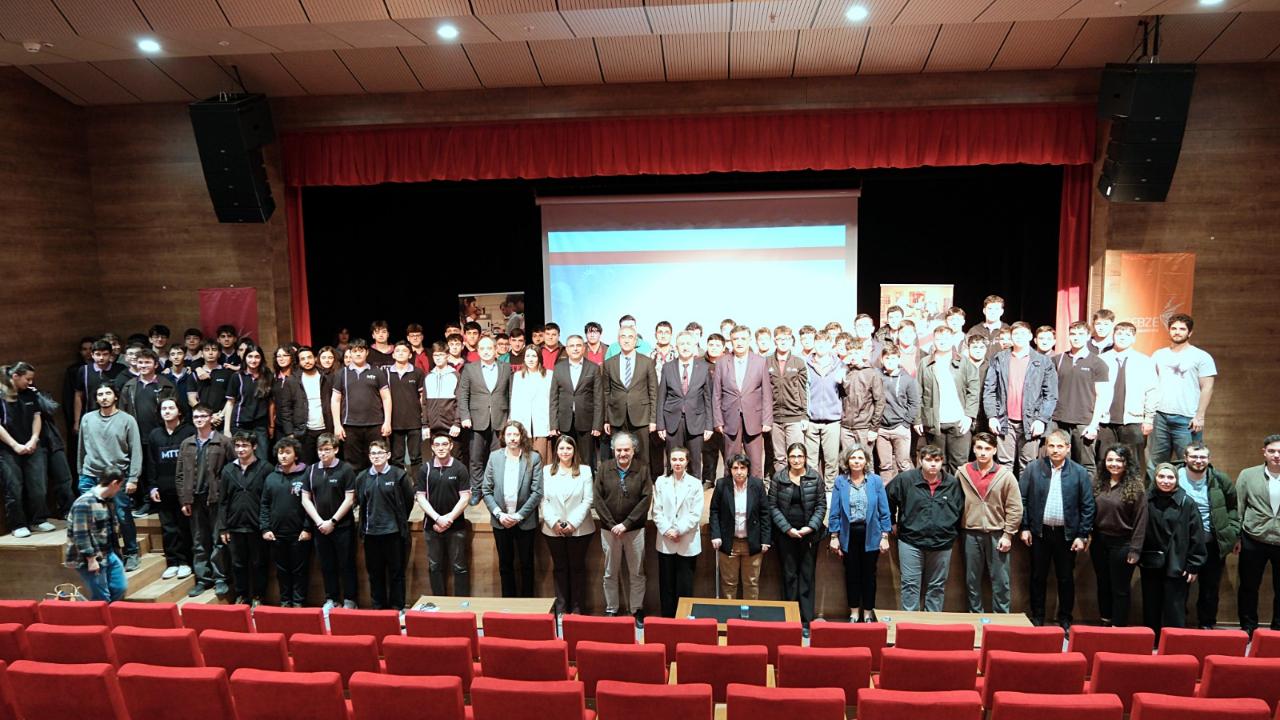 GTÜ’de Teknoloji Geliştirme ve Yapay Zekanın Stratejik Rolü Ele Alındı