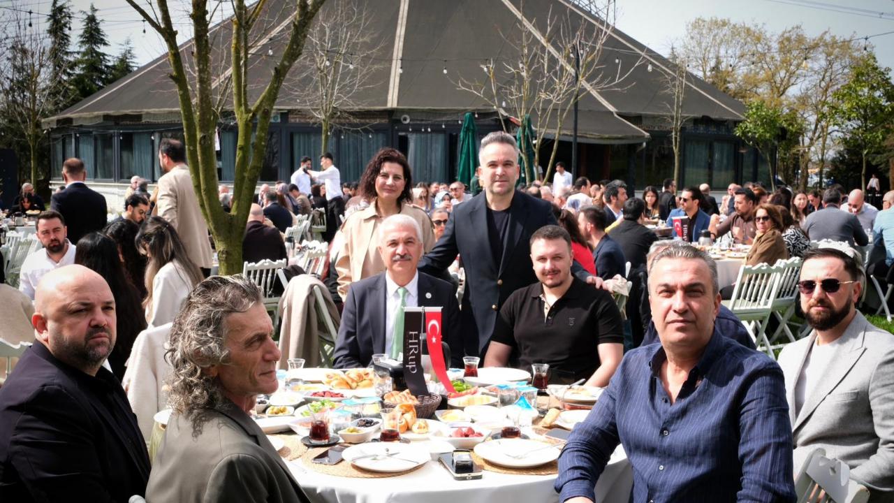 HRup Türkiye, “Yaza Merhaba Kahvaltı Programı” ile sektör profesyonellerini bir araya getirdi