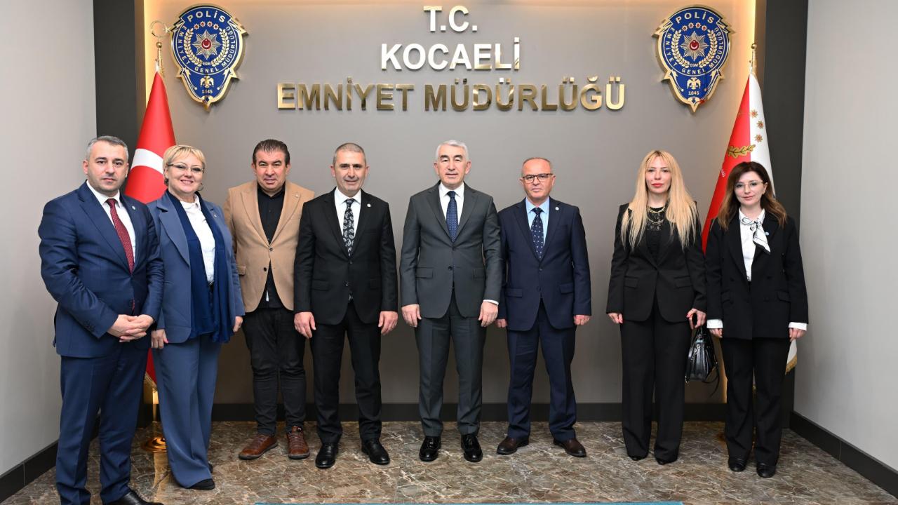 İYİ Parti Kocaeli’den Kent Protokolüne Ziyaret
