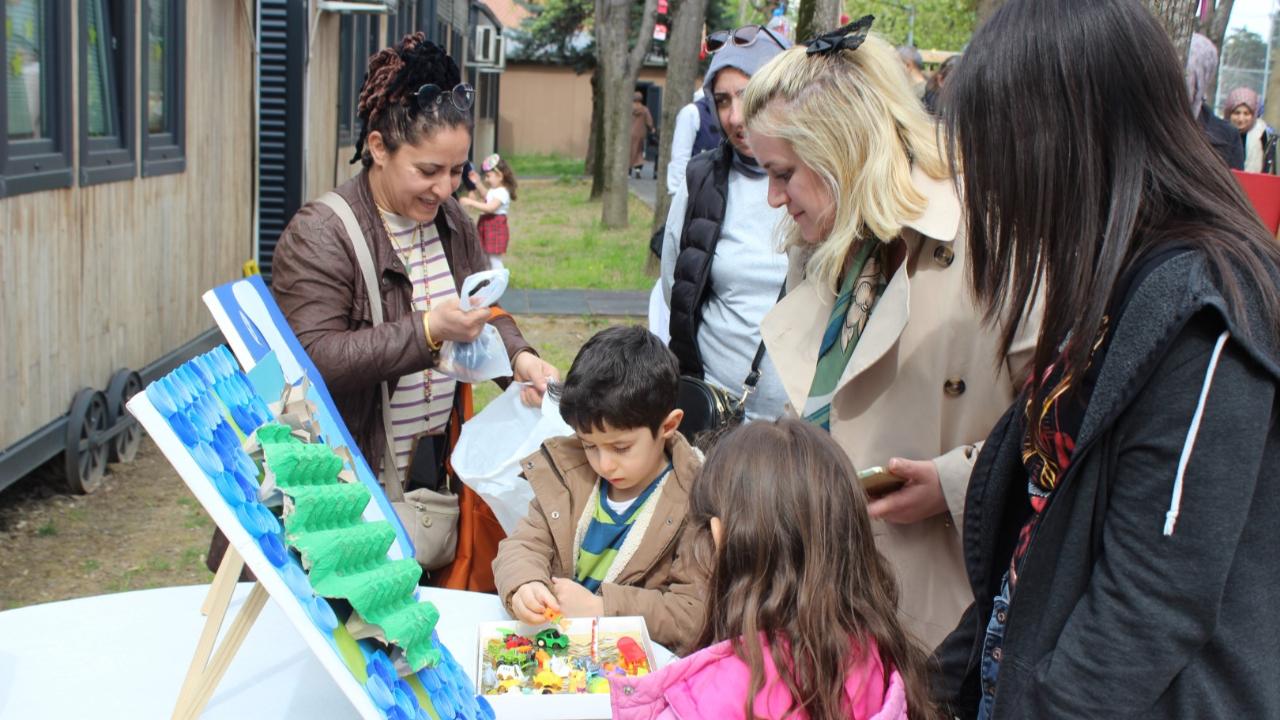 Lokomotif Çocuk Köyü’nde geri dönüşüm rüzgârı