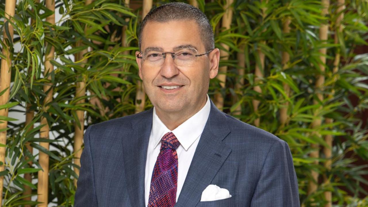 OYAK Çimento, Türkiye’nin en büyük öz tüketim amaçlı güneş enerjisi santralini devreye aldı