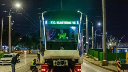Tramvayların 5’i bir yerde, ulaşım hızlı ve güvende