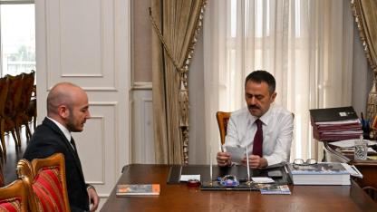 Vali İlhami Aktaş vatandaşların taleplerini tek tek dinledi