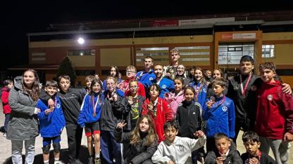 Kağıtspor her branşta gücünü ortaya koyuyor
